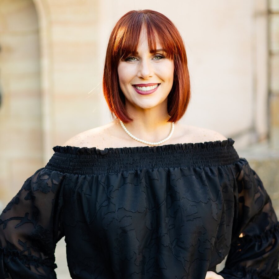 Donna Barbier, GRI, PMN, LOAR Class of 2025